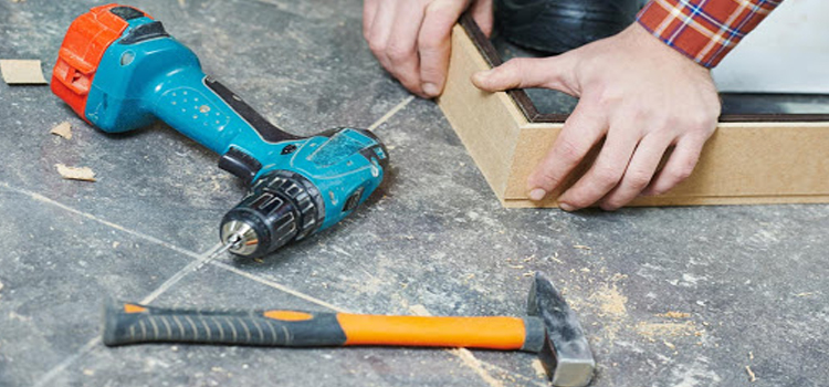 broken door frame repair Evanston, Illinois