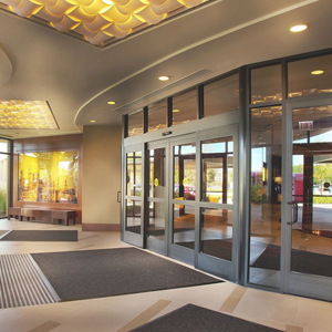 commercial door specialist Evanston, Illinois